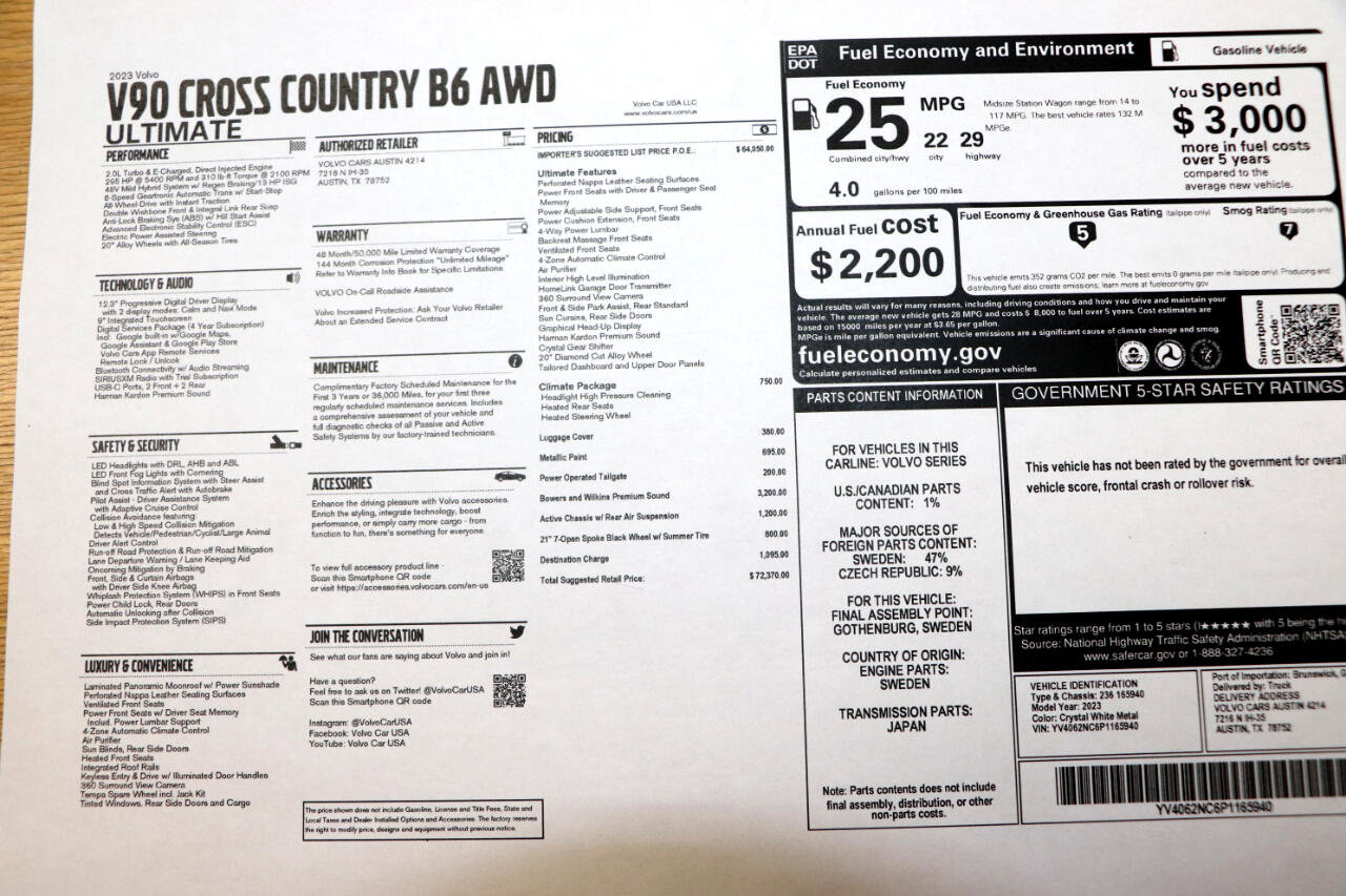 Used 2023 Volvo V90 B6 Cross Country Ultimate w/ Climate Package image 42