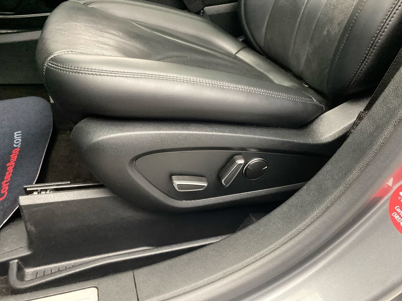 Used 2021 Lincoln Nautilus Reserve AWD/4WD image 13