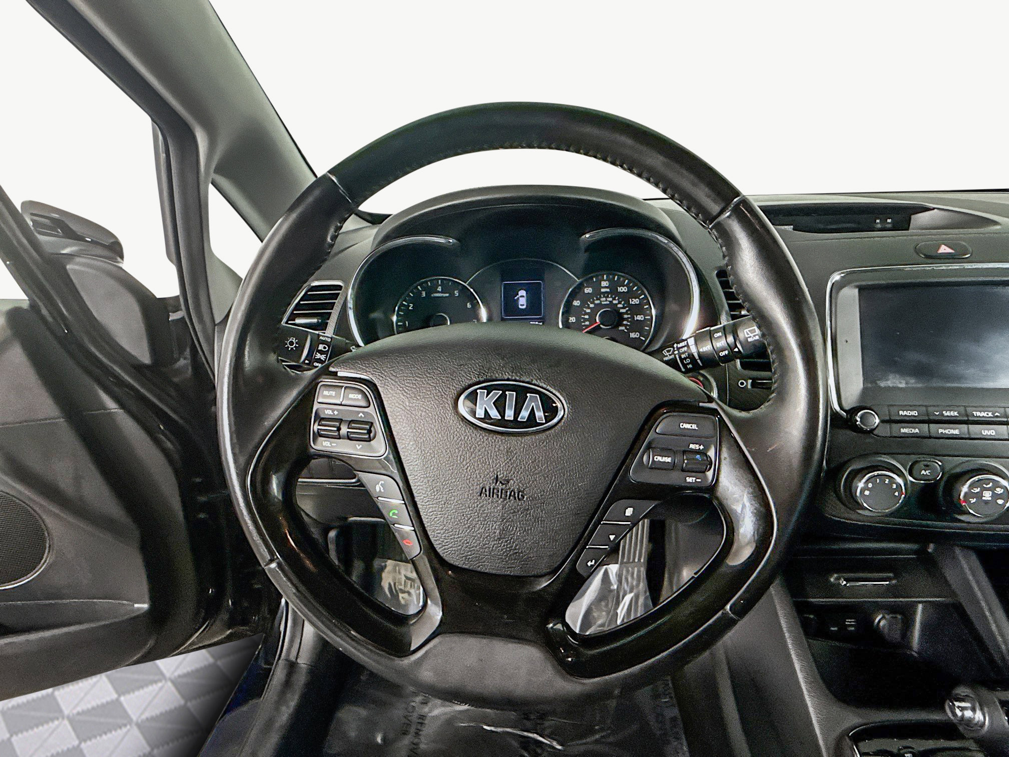 Used 2017 Kia Forte EX image 13