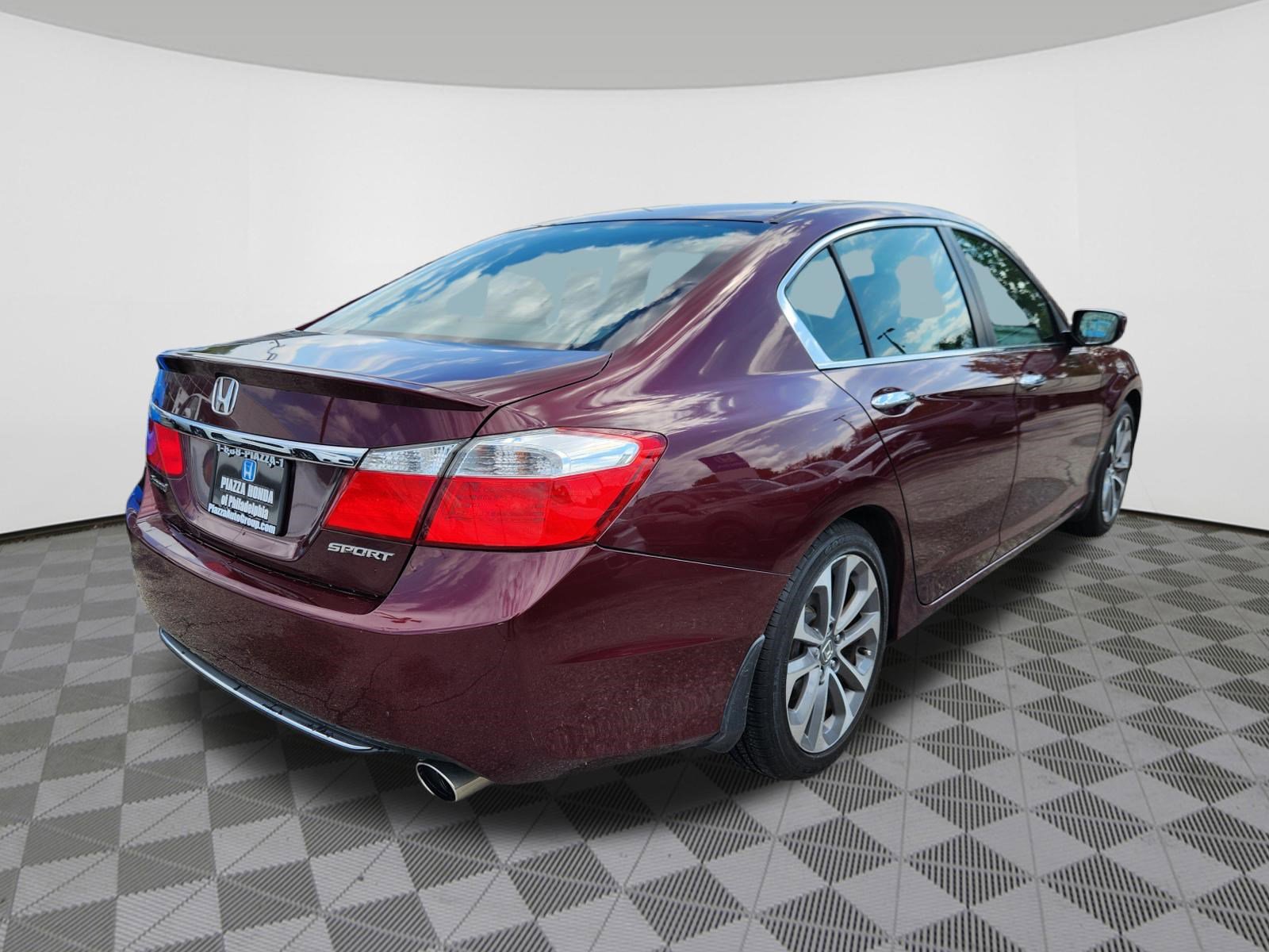 Used 2013 Honda Accord Sport image 4
