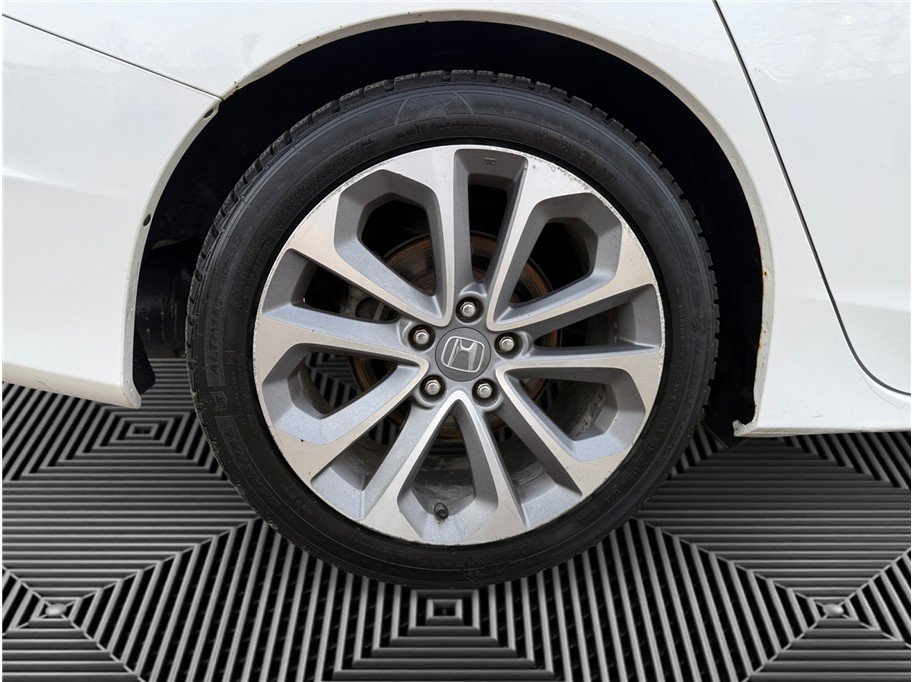 Used 2013 Honda Accord Sport image 14