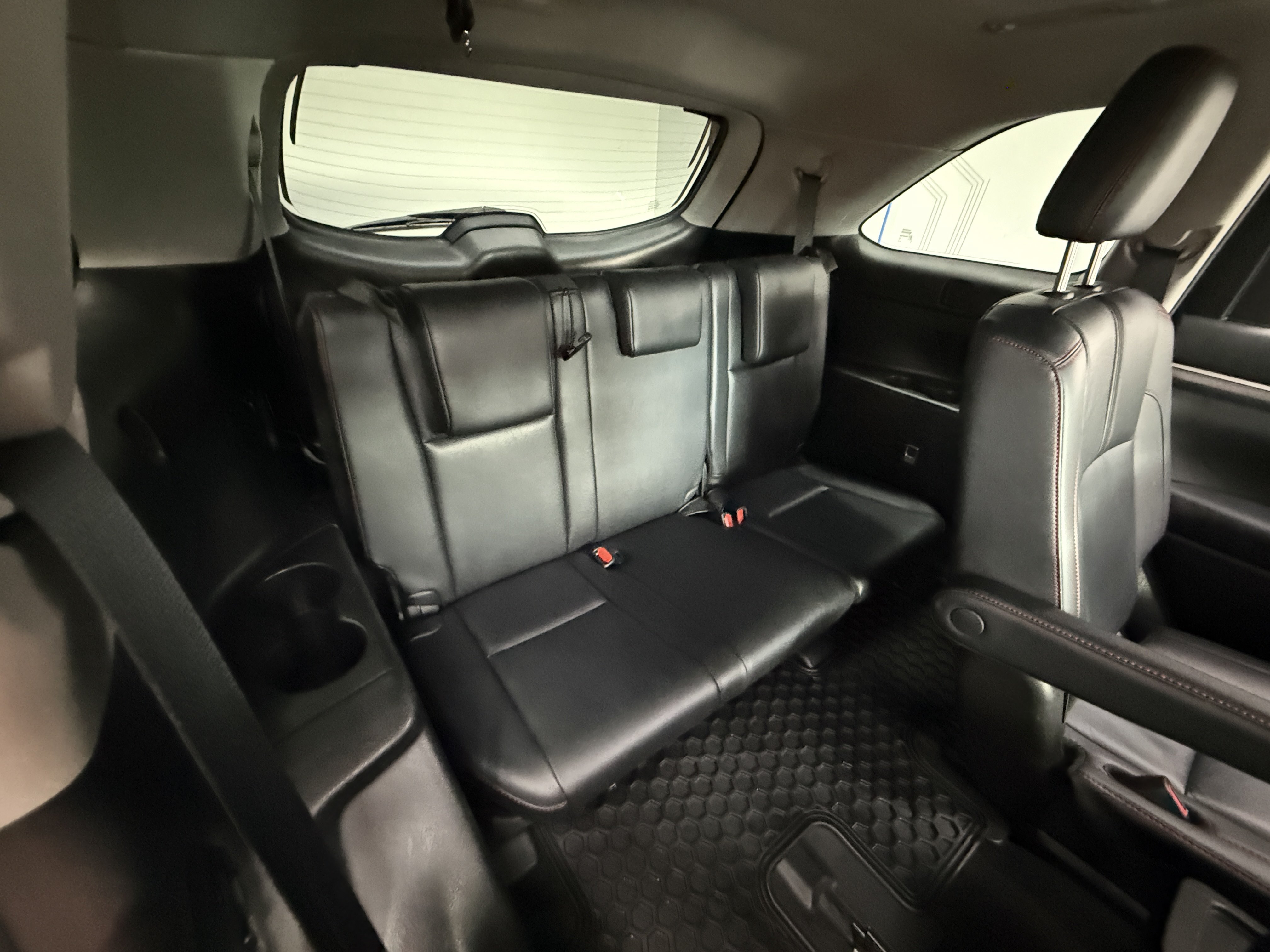Used 2019 Toyota Highlander XLE AWD/4WD image 22