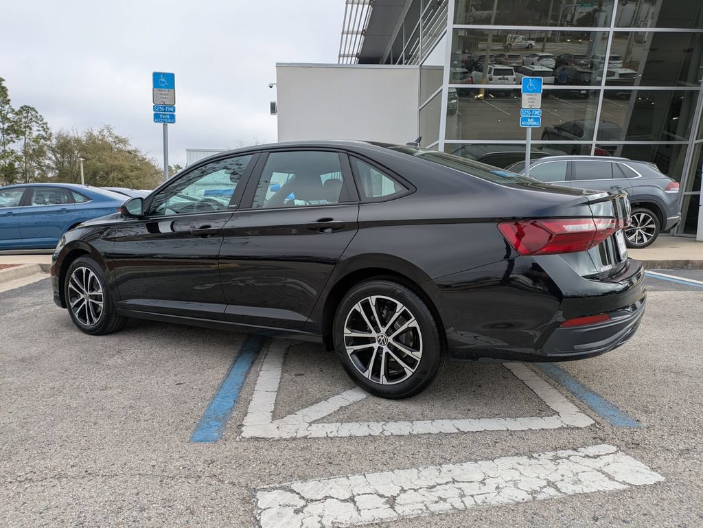 New 2026 Volkswagen Jetta Sport FWD image 4