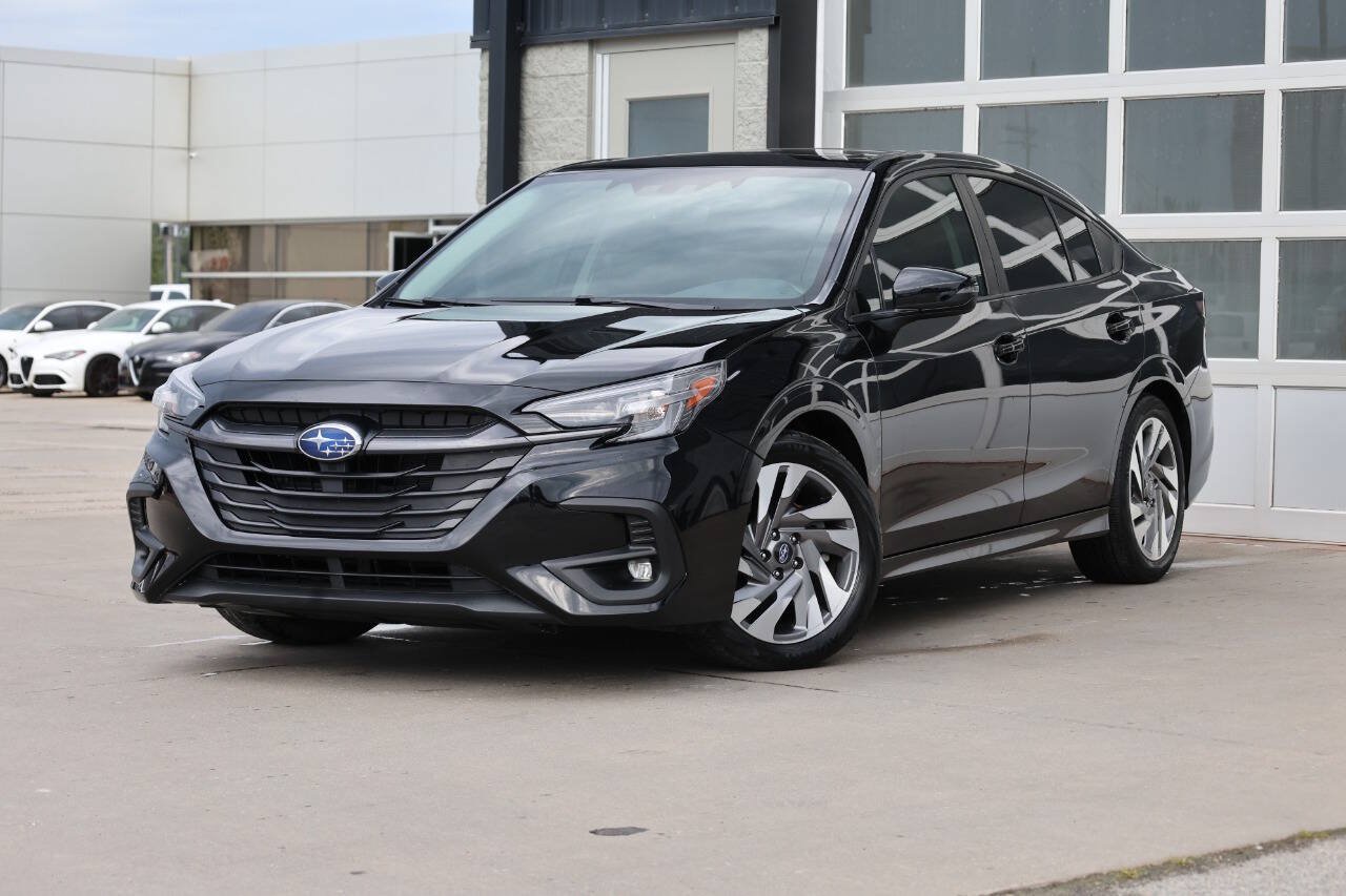 Used 2023 Subaru Legacy Limited AWD/4WD image 3