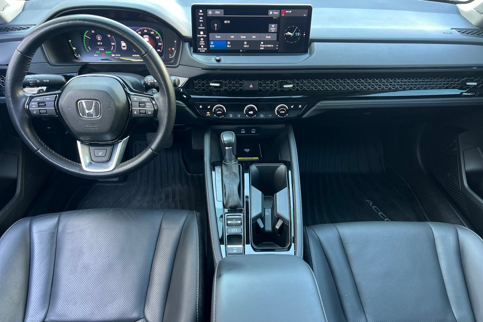 Used 2025 Honda Accord Touring image 15