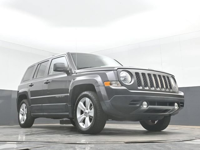 Used 2015 Jeep Patriot Limited FWD image 38