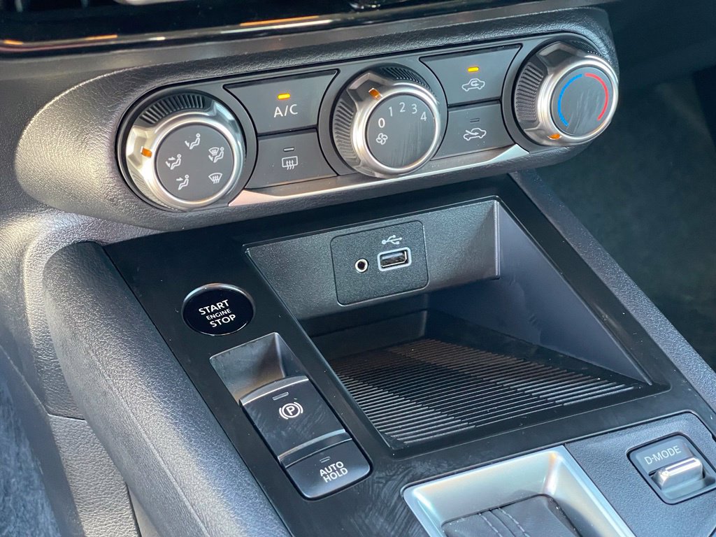 Certified 2025 Nissan Kicks S AWD/4WD image 19