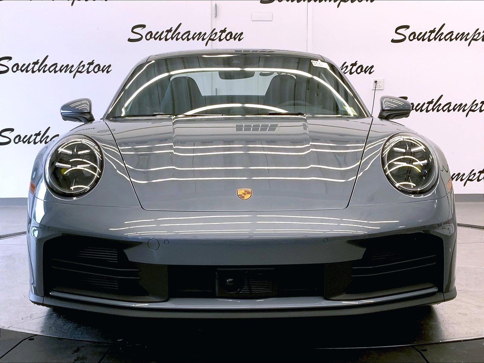 Certified 2026 Porsche 911 Carrera RWD image 10