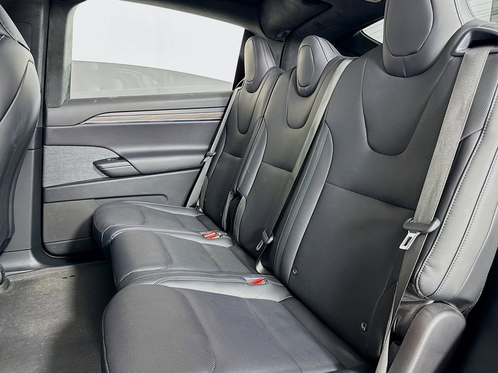 Used 2023 Tesla Model X AWD/4WD image 12