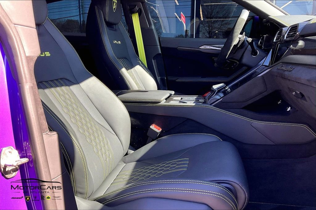 Used 2023 Lamborghini Urus Performante image 9