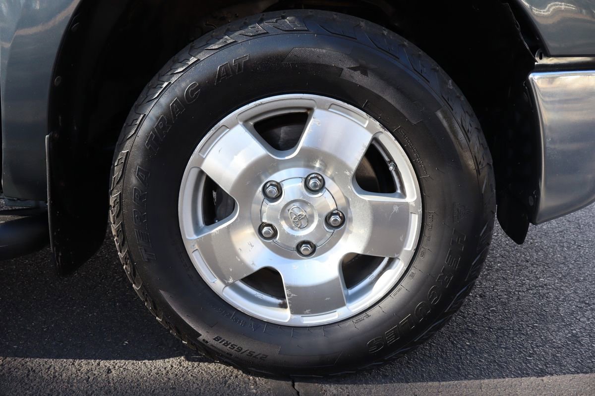 Used 2010 Toyota Tundra 4x4 CrewMax image 45