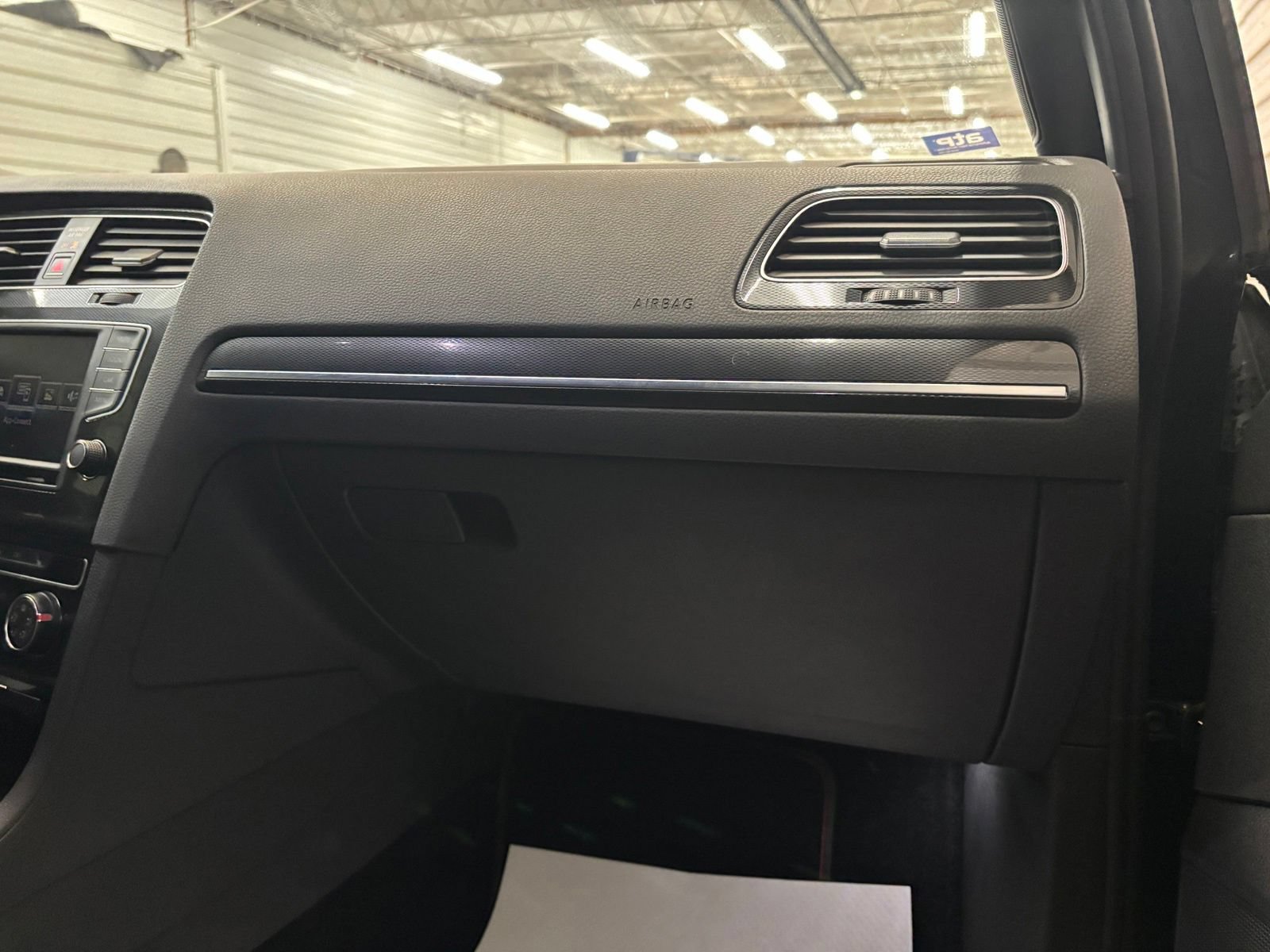 Used 2017 Volkswagen GTI Sport FWD image 25