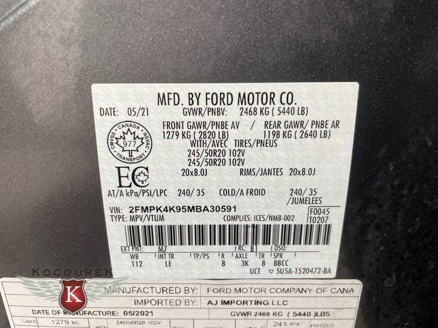 Used 2021 Ford Edge Titanium w/ Cold Weather Package AWD/4WD image 28