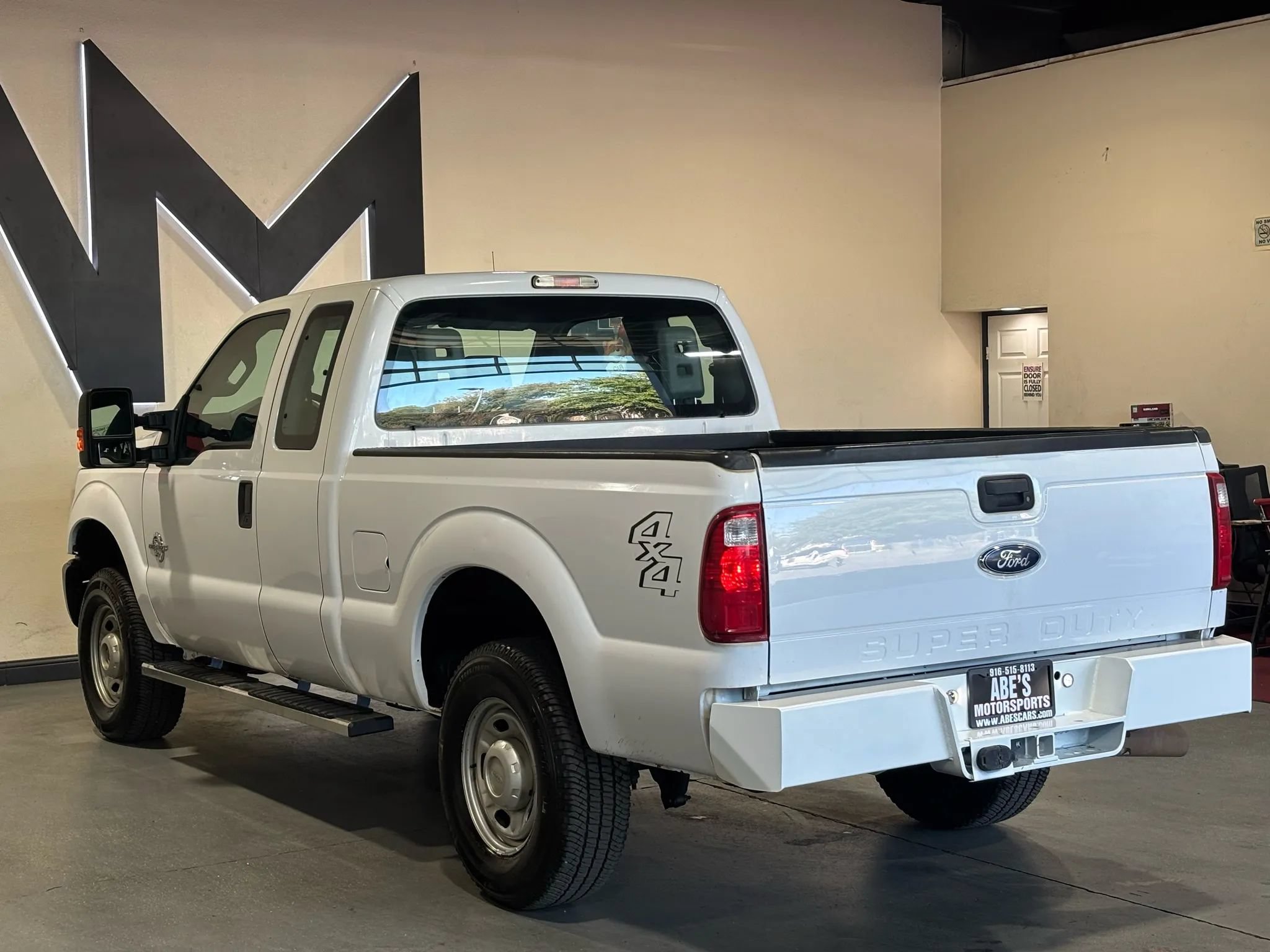 Used 2016 Ford F250 XL w/ Power Equipment Group AWD/4WD image 6