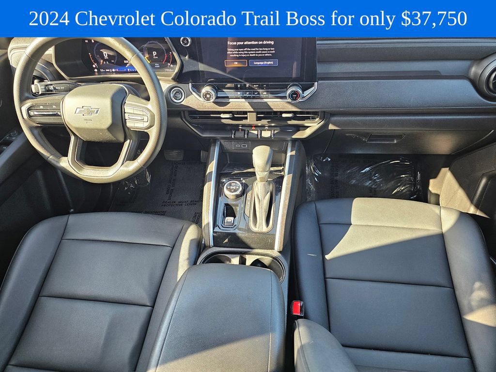 Used 2024 Chevrolet Colorado Trail Boss w/ Advanced Trailering Package AWD/4WD image 15