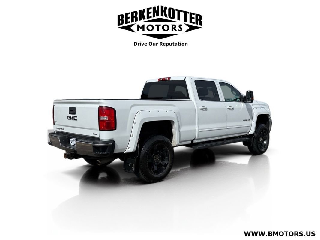 Used 2018 GMC Sierra 2500 SLE image 3
