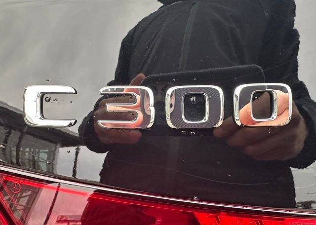 Certified 2025 Mercedes-Benz C 300 4MATIC Sedan image 9