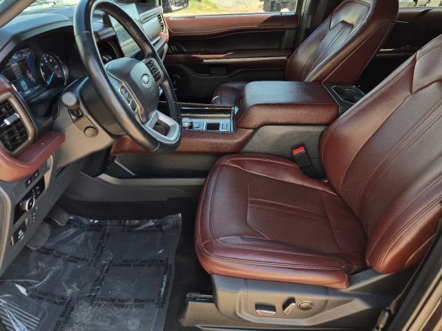 Used 2024 Ford Expedition Limited RWD image 7
