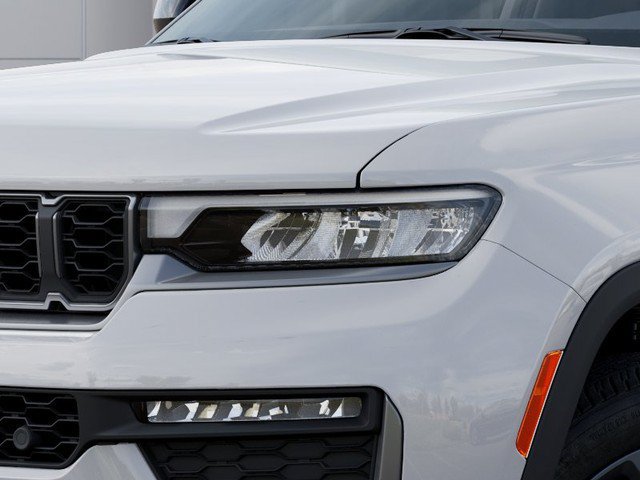 New 2026 Jeep Grand Cherokee L Limited AWD/4WD image 10