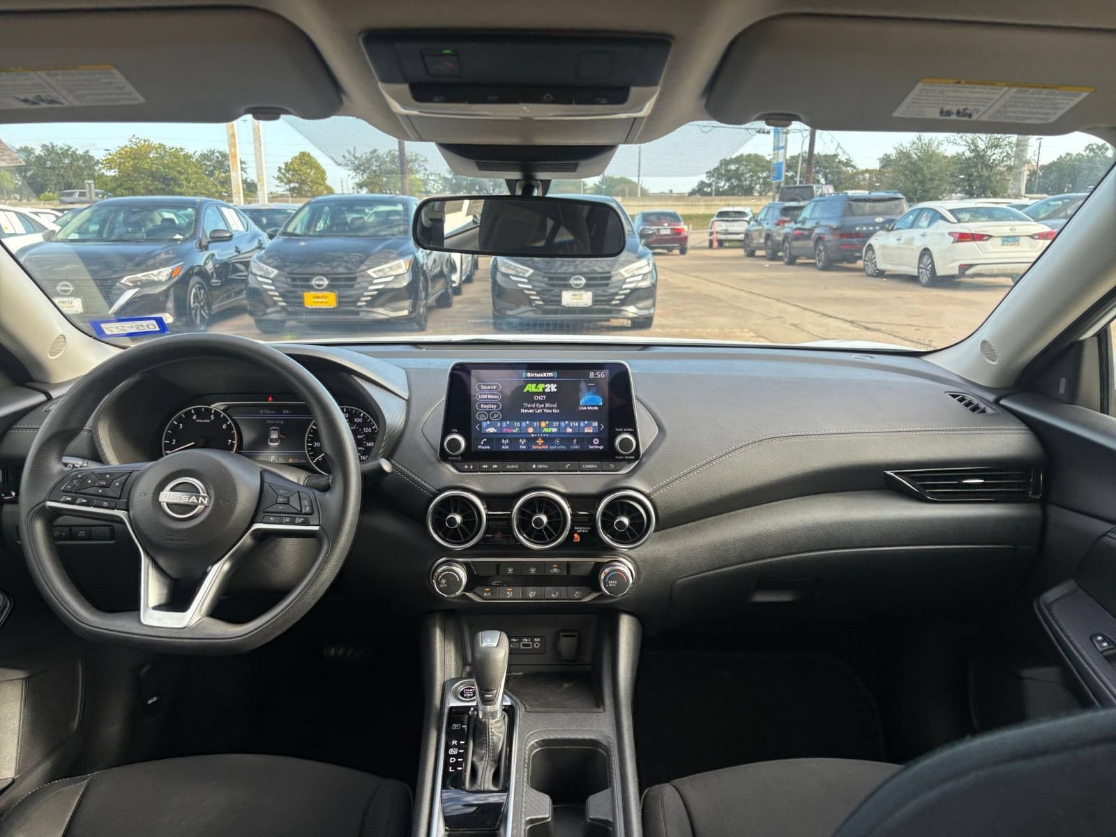 Used 2025 Nissan Sentra SV FWD image 30