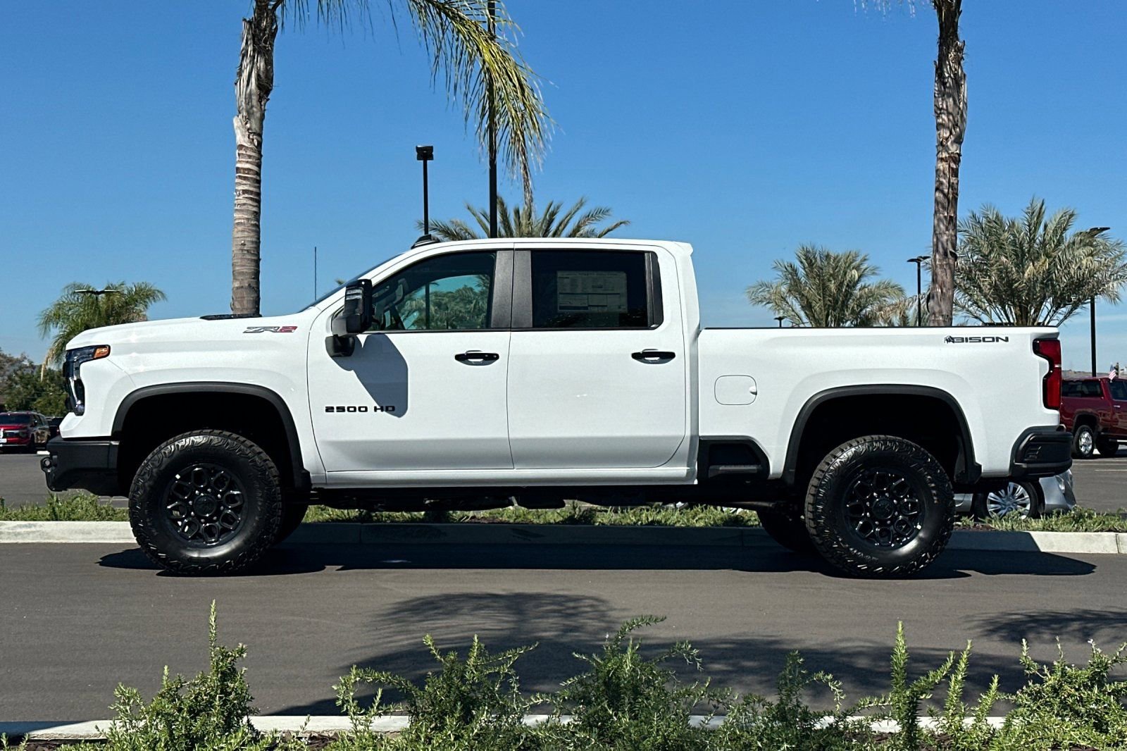 New 2026 Chevrolet Silverado 2500 ZR2 w/ ZR2 Bison Edition AWD/4WD image 7