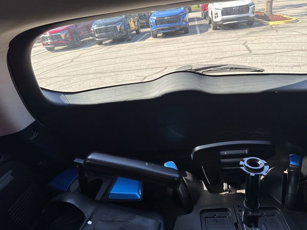 Used 2015 Toyota RAV4 XLE FWD image 18