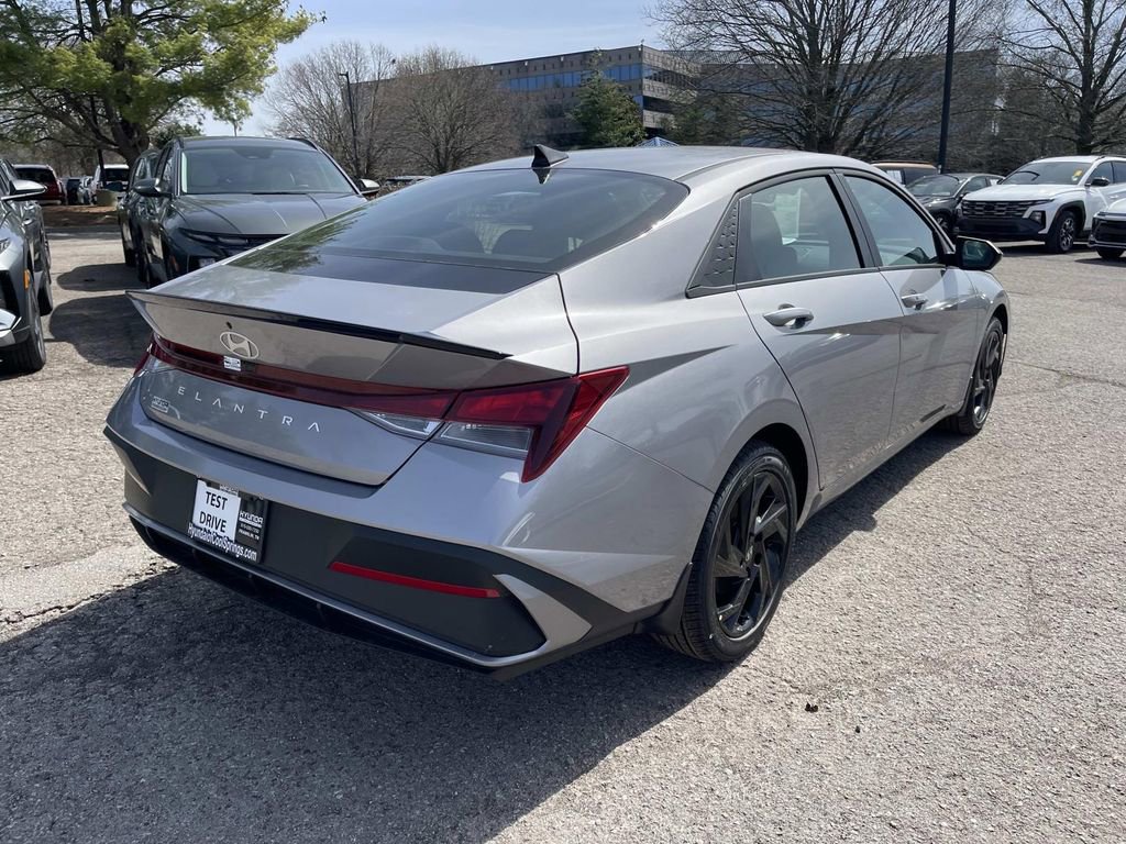New 2026 Hyundai Elantra Sport FWD image 3