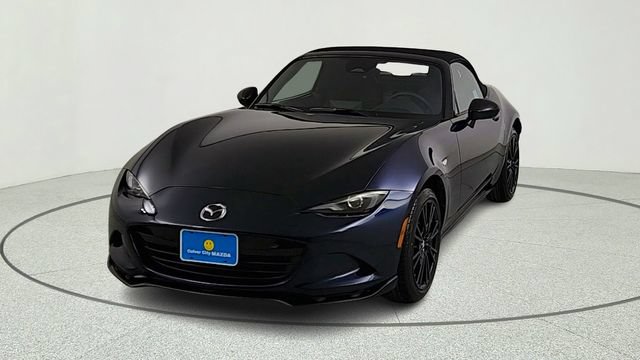 New 2026 MAZDA MX-5 Miata Club w/ Interior Package RWD image 2