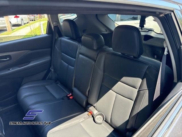 Used 2022 Nissan Murano SL w/ Cargo Package image 31