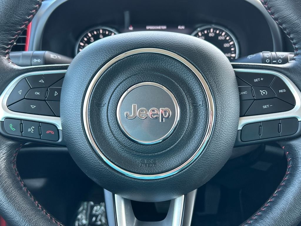 Used 2019 Jeep Renegade Trailhawk w/ Cold Weather Group II image 10