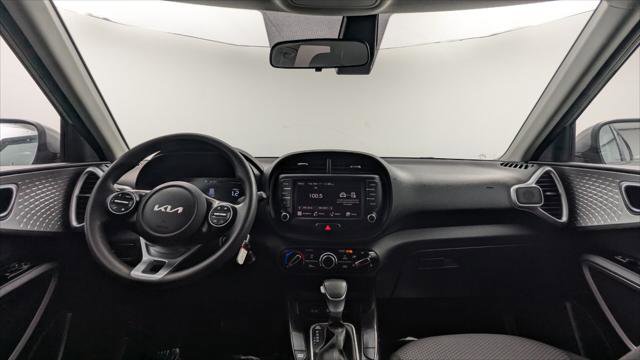Used 2023 Kia Soul LX w/ Option Group 015 FWD image 18