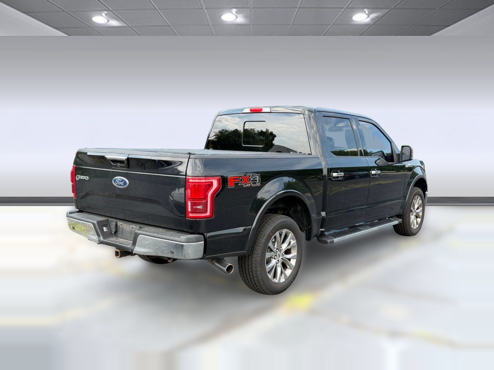 Used 2017 Ford F150 Lariat w/ Equipment Group 502A Luxury AWD/4WD image 7