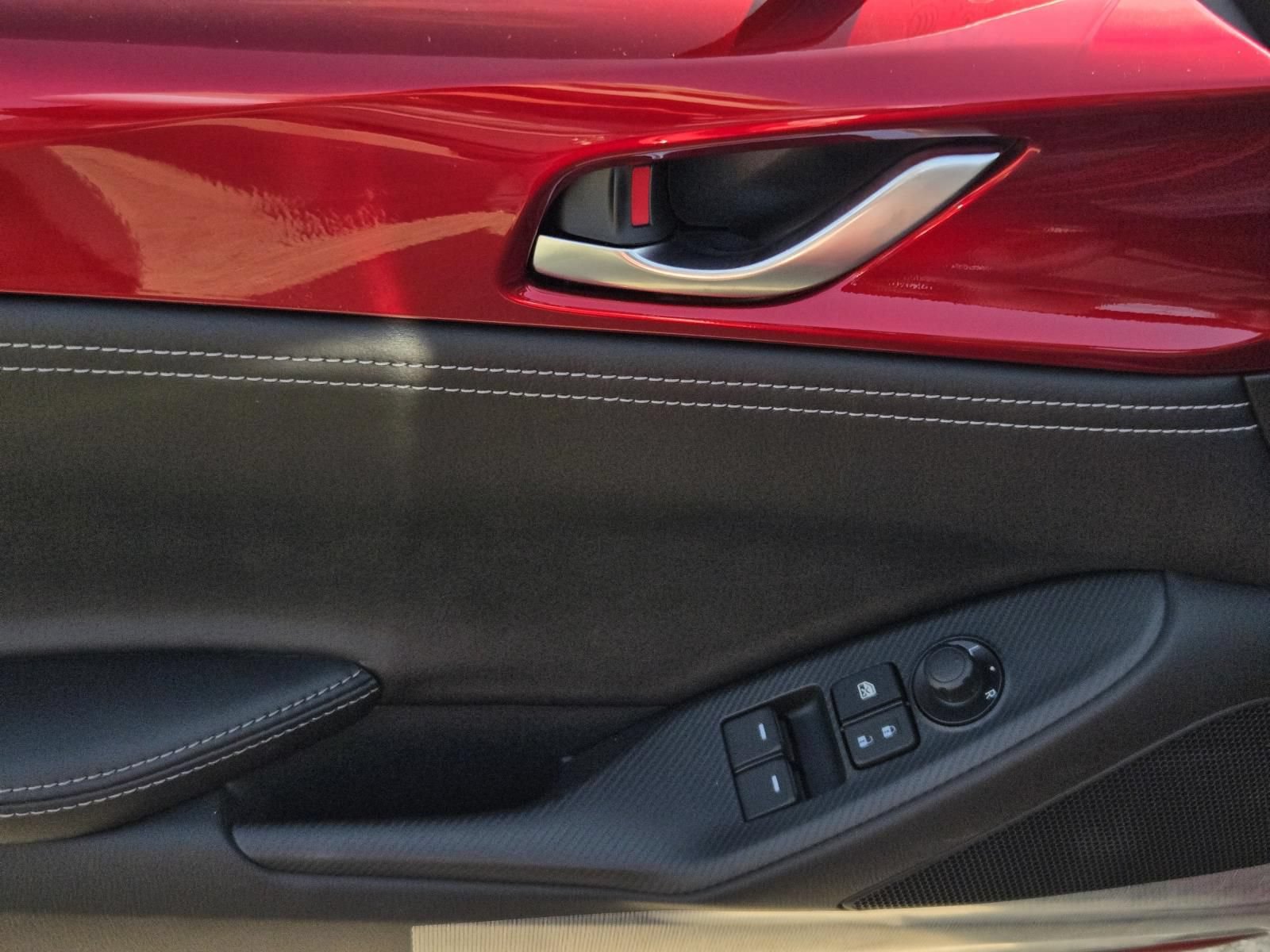 New 2026 MAZDA MX-5 Miata RF Grand Touring RWD image 17