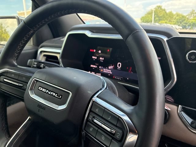 Used 2024 GMC Canyon Denali AWD/4WD image 27