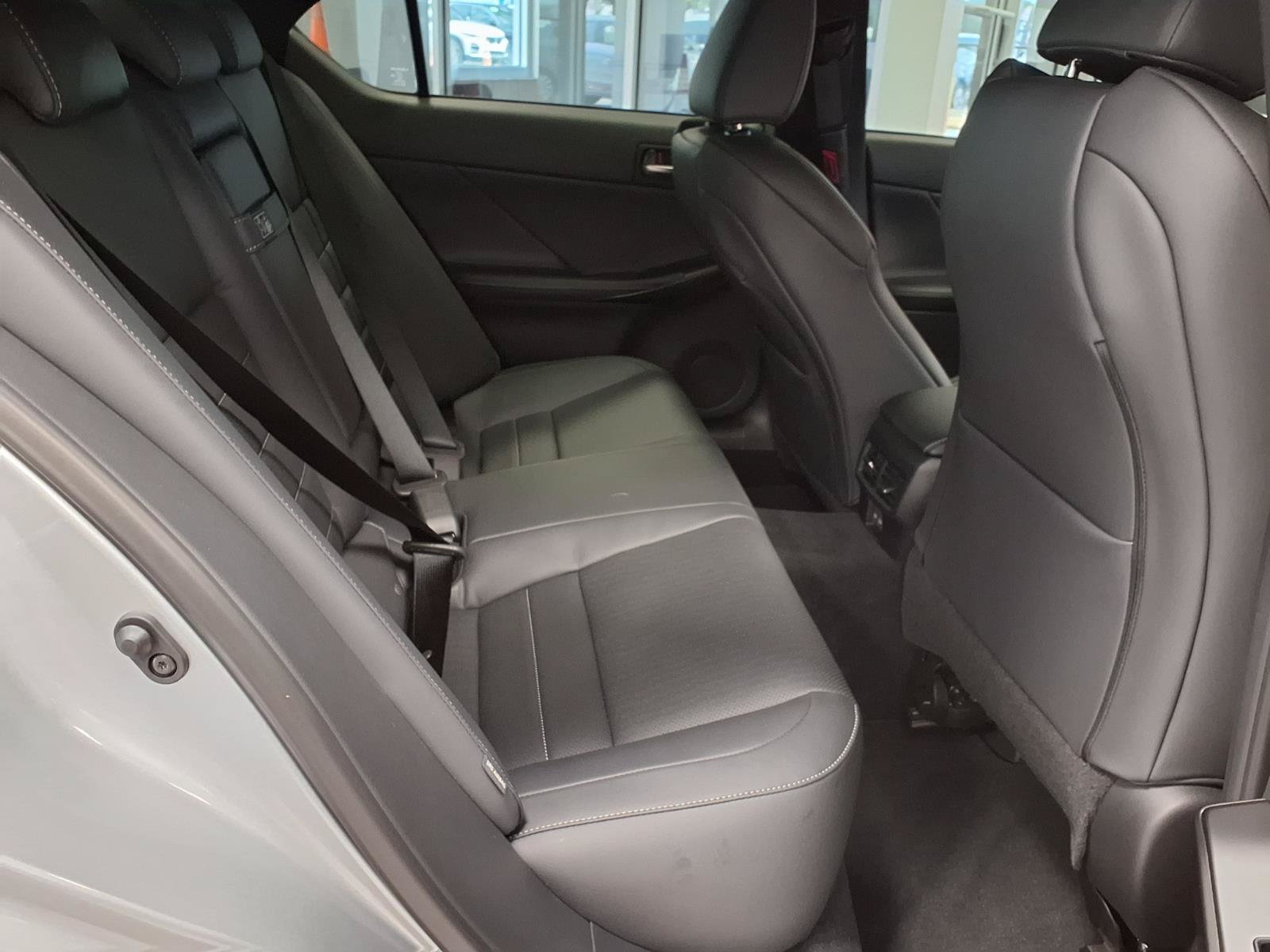 Used 2026 Lexus IS 350 F Sport w/ Technology Package RWD image 14
