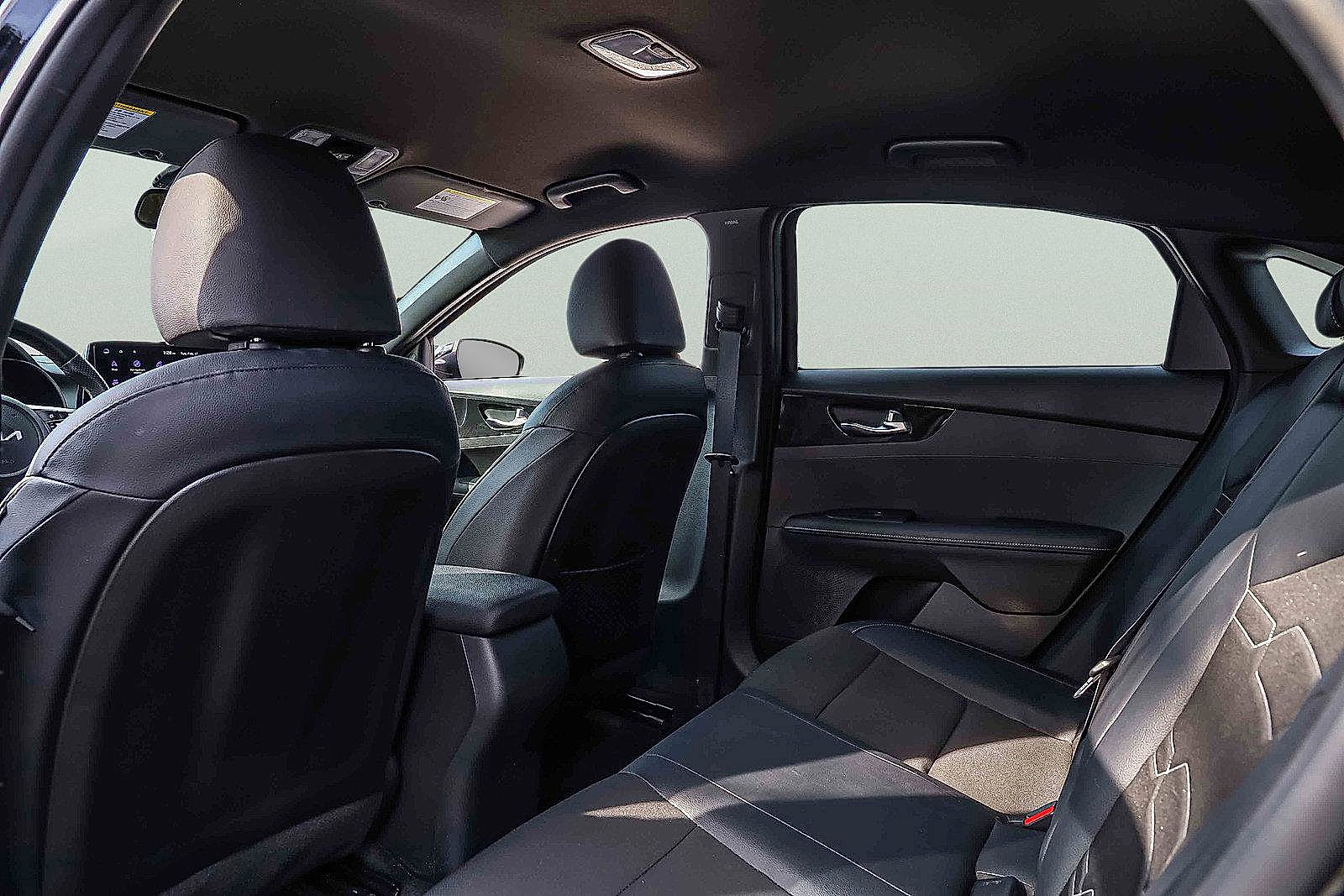 Certified 2023 Kia Forte GT-Line w/ GT-Line Technology Package image 23