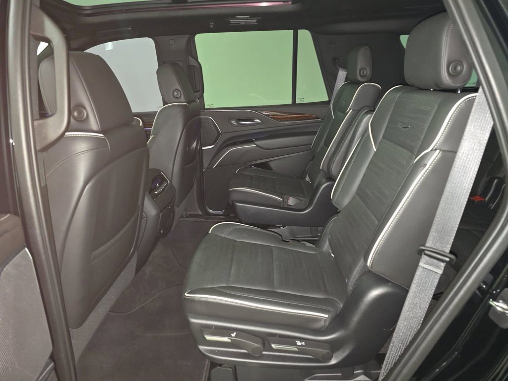 Used 2021 Cadillac Escalade Premium Luxury w/ Driver Assist Tech Package image 9