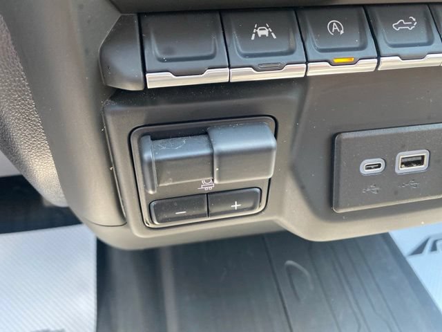 Used 2024 GMC Sierra 1500 Pro w/ Graphite Edition AWD/4WD image 16