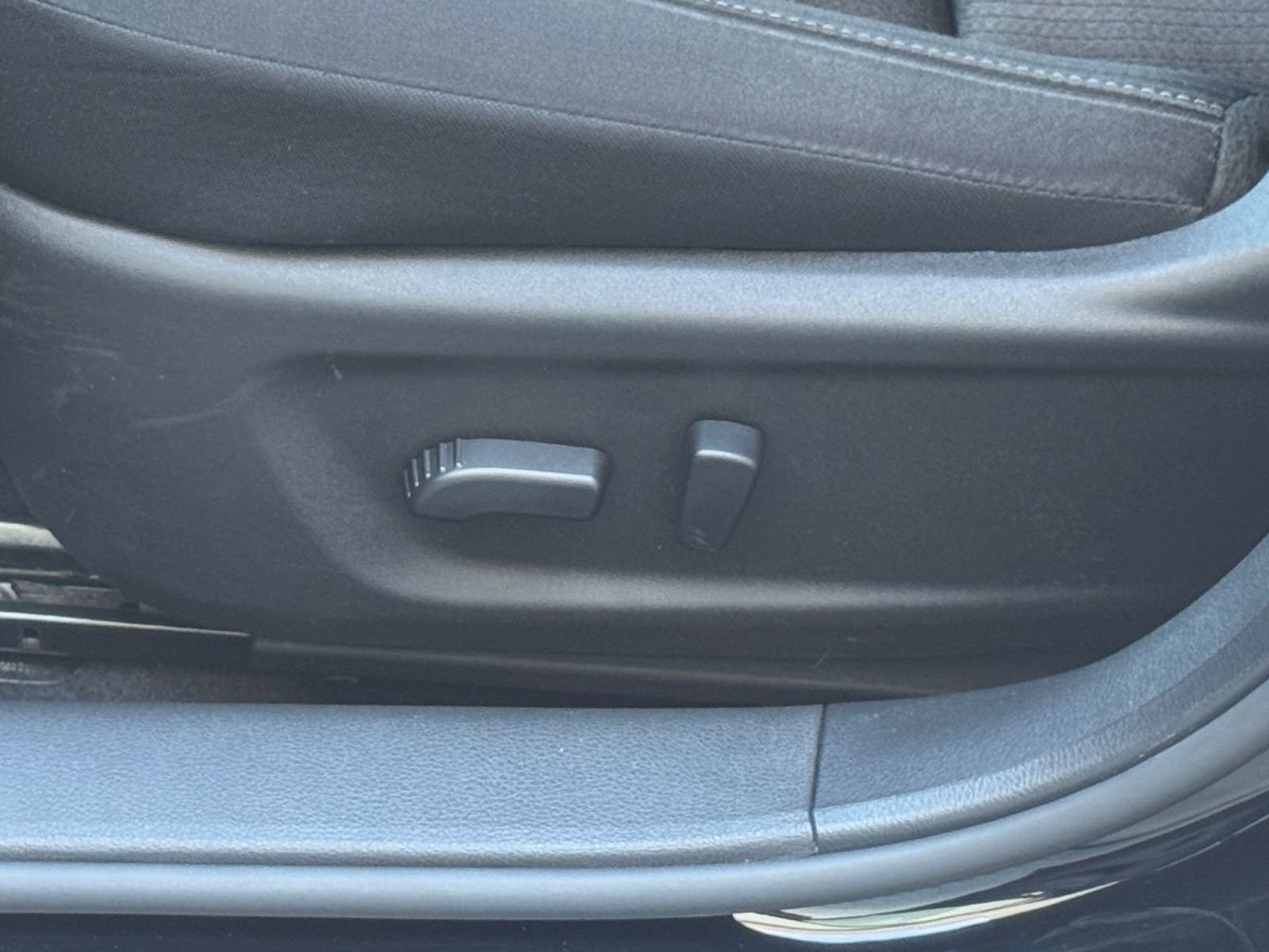 Used 2025 Nissan Altima 2.5 SV FWD image 22