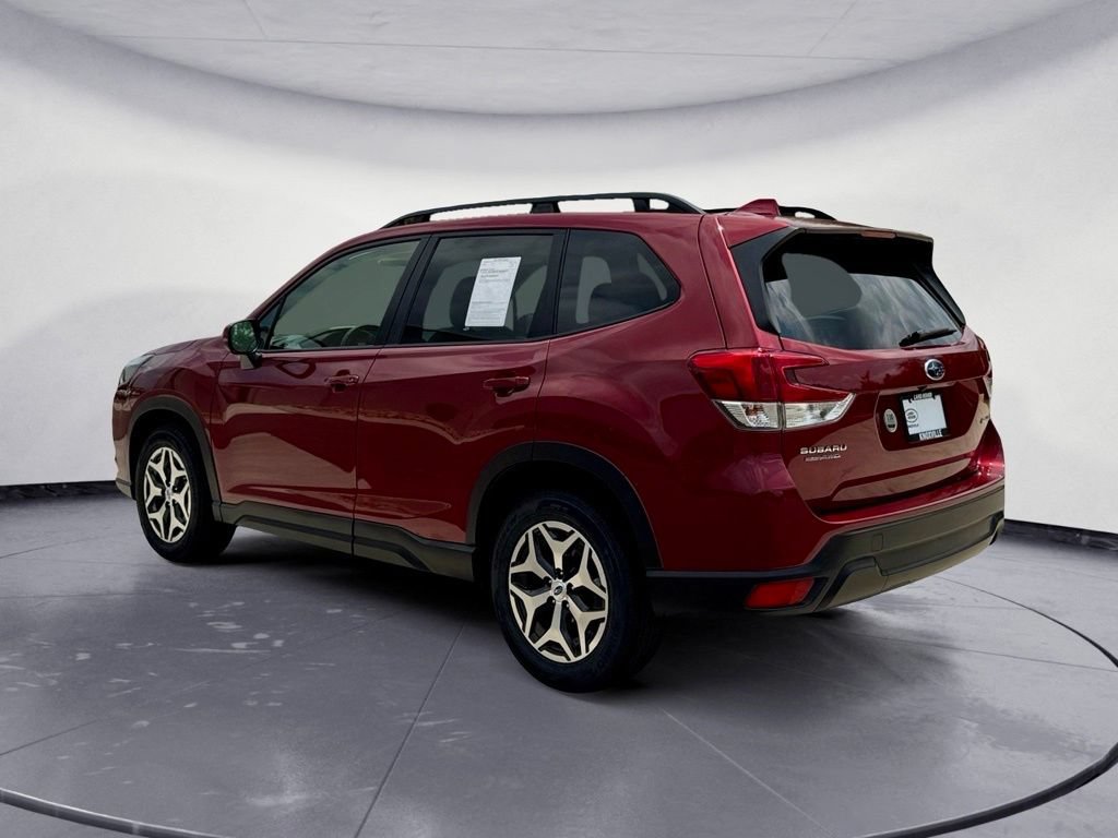 Used 2023 Subaru Forester Premium AWD/4WD image 8