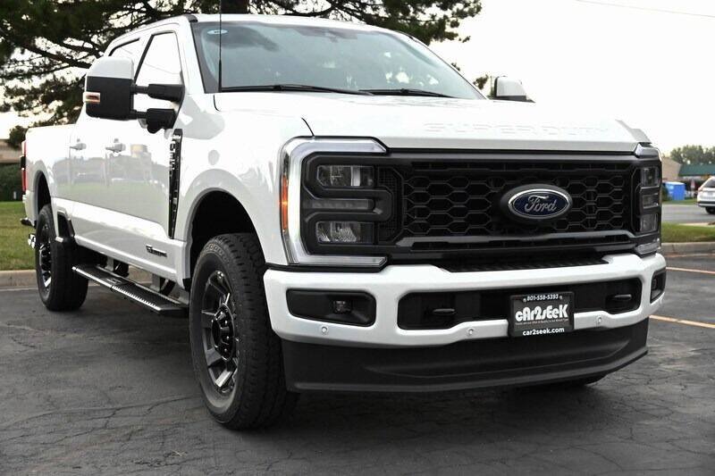 Used 2023 Ford F350 Lariat w/ Lariat Ultimate Package AWD/4WD image 16