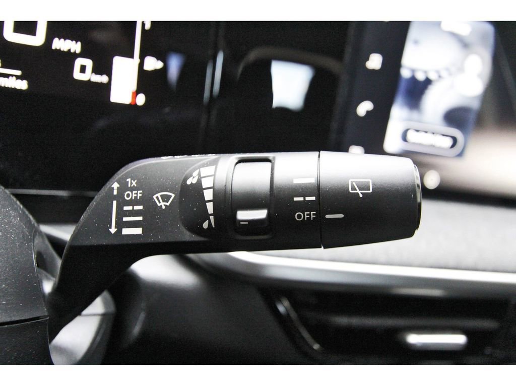 New 2026 Nissan Kicks SV w/ Charging Package image 14