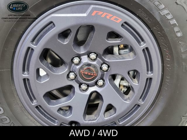 Used 2025 Nissan Frontier PRO-4X AWD/4WD image 11