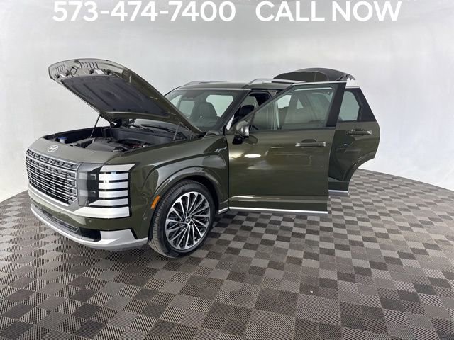 Used 2026 Hyundai Palisade Calligraphy AWD/4WD image 11
