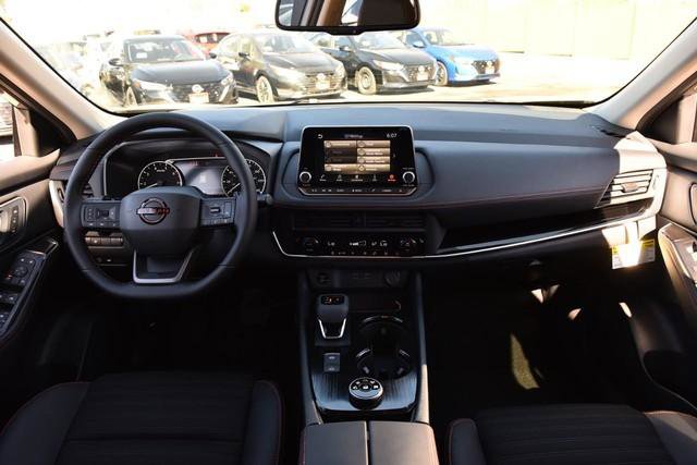 New 2026 Nissan Rogue SV image 8