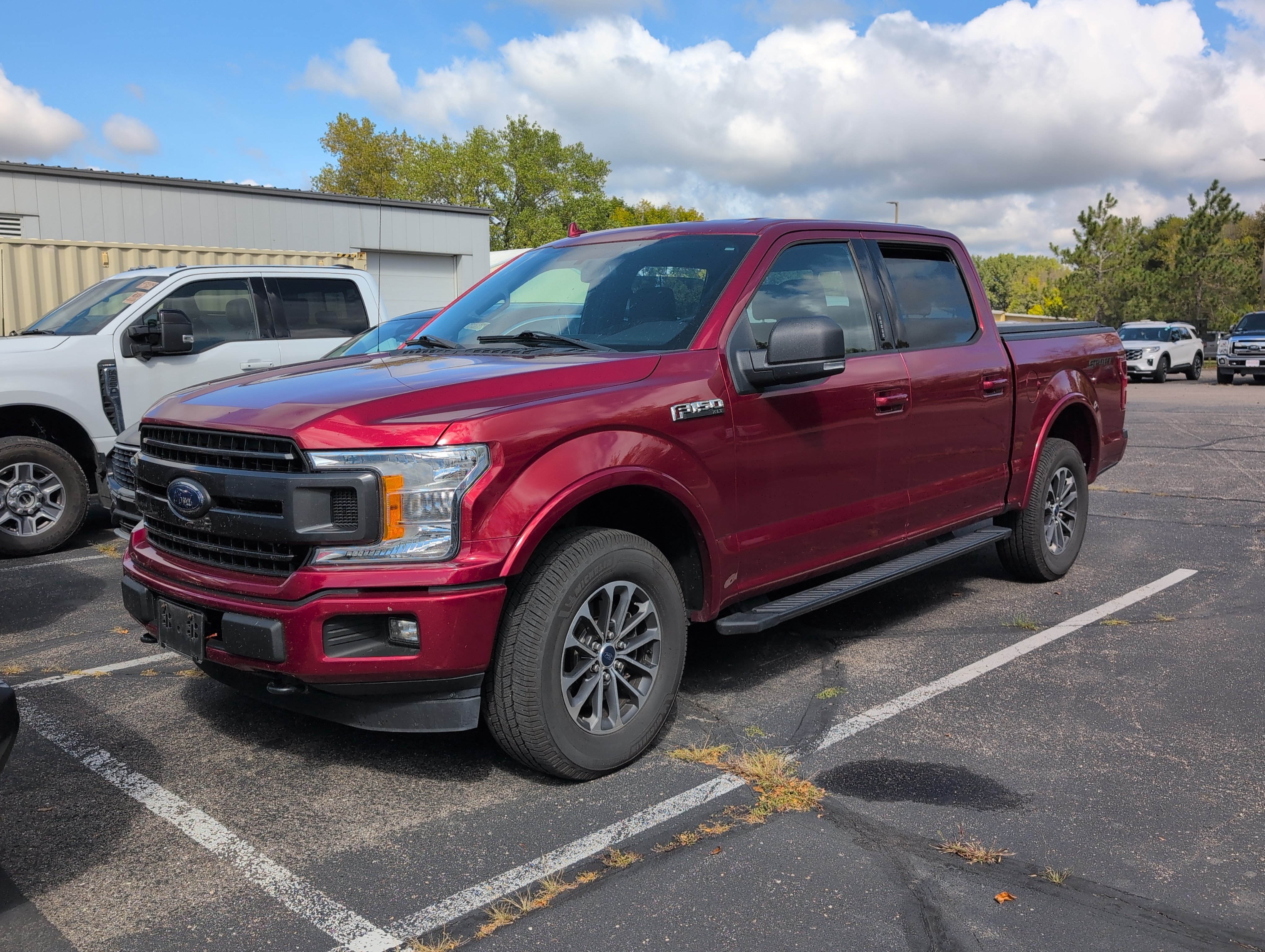 Used 2018 Ford F150 XLT w/ Equipment Group 302A Luxury AWD/4WD image 2