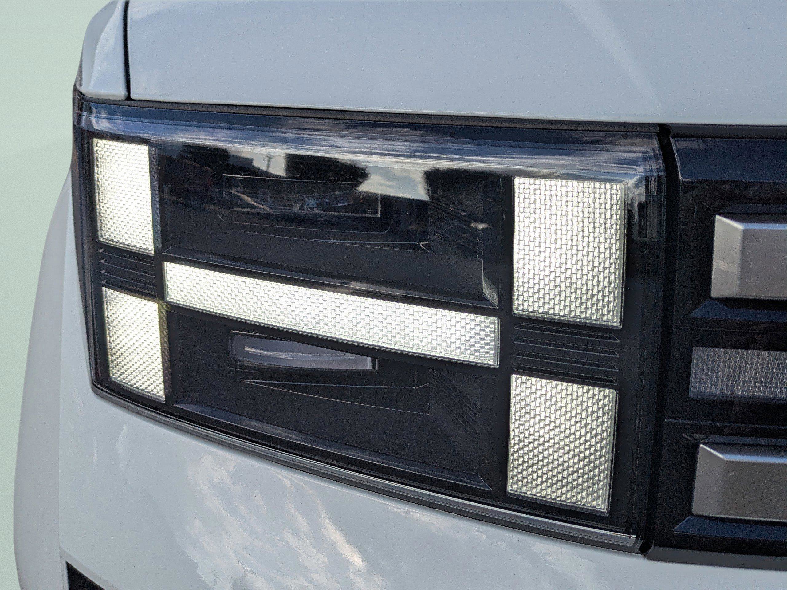 New 2026 Hyundai Santa Fe SE FWD image 30