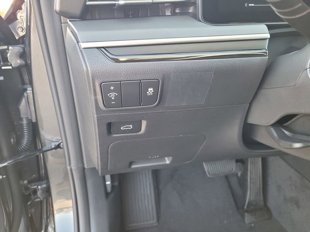 Used 2026 Kia K5 LXS image 25