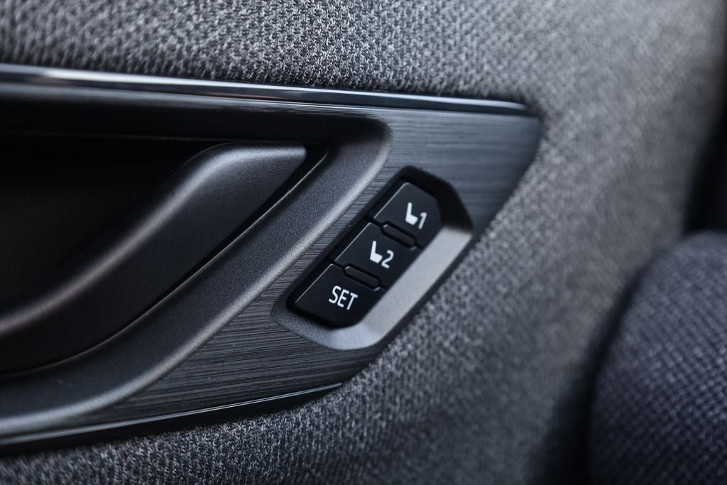 New 2026 Subaru Outback Limited AWD/4WD image 19