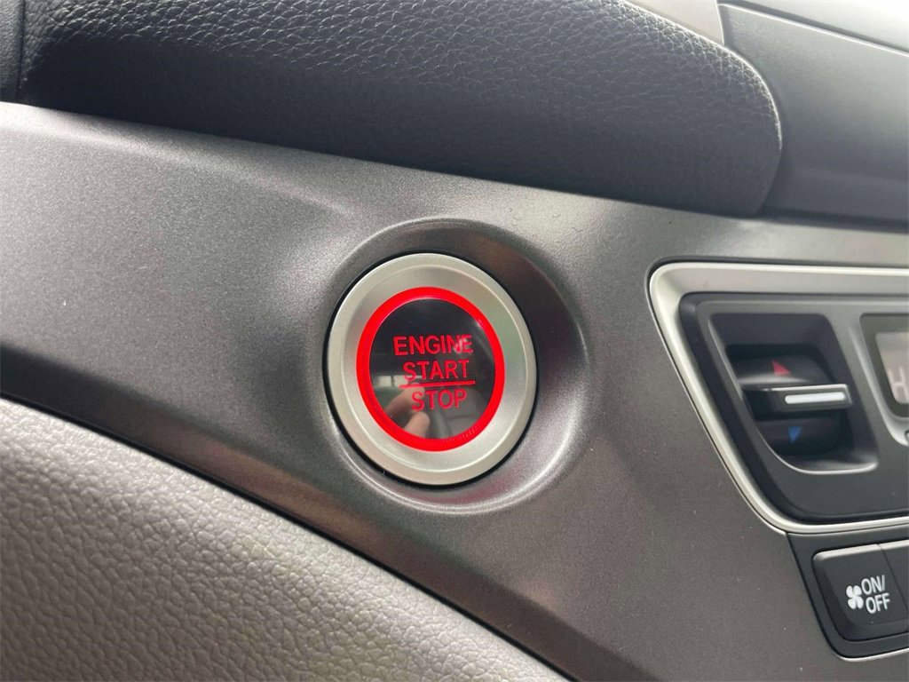 Certified 2019 Honda Ridgeline RTL image 32